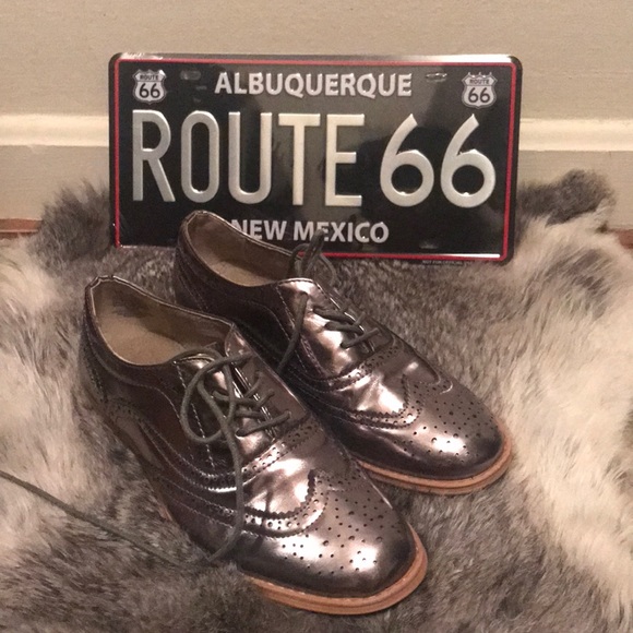 Wanted Patent Flats - Picture 4 of 4